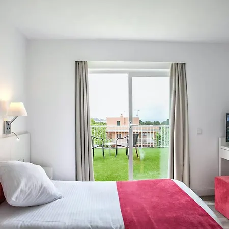 Morlans Garden Hotel 3*