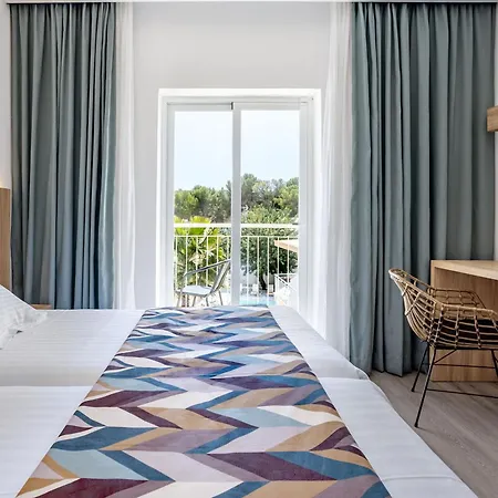 Morlans Garden Hotel