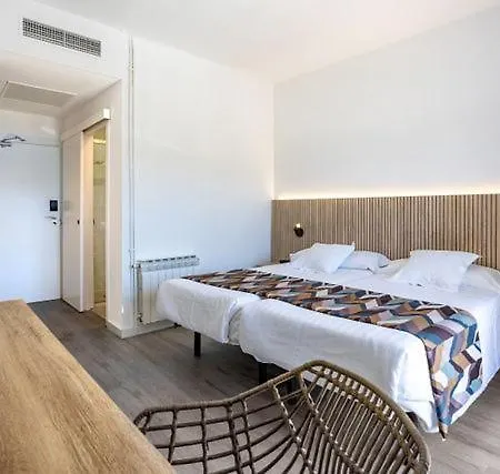 Morlans Garden Peguera