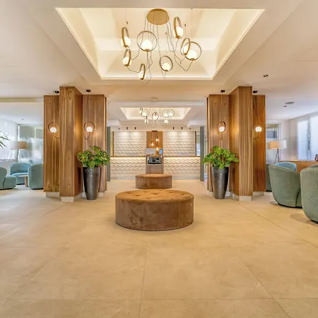 Morlans Garden Hotel 3*