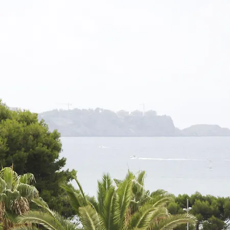 Morlans Garden Hotel