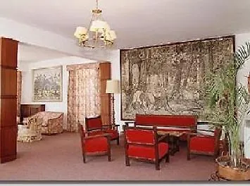 فندق Morlans Garden 3*