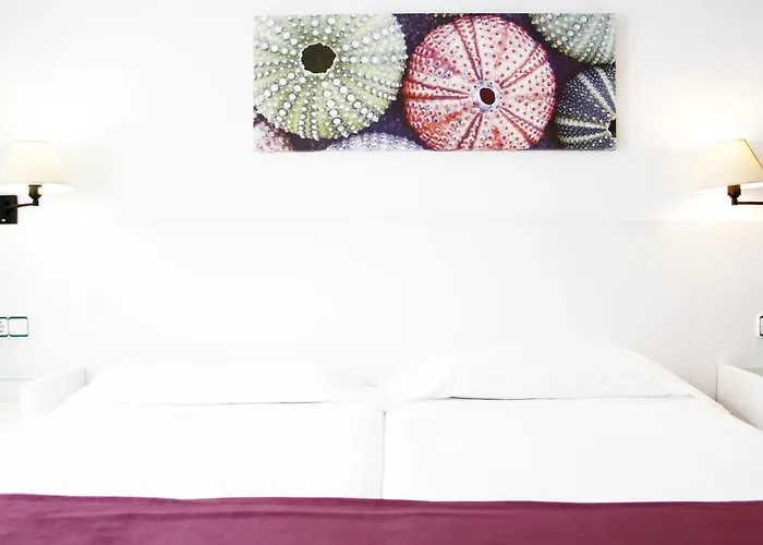 Morlans Garden Hotell 3*