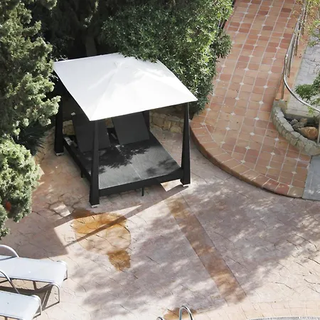 Morlans Garden Peguera